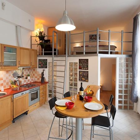 Feel At Home Apartment Budapesta Exterior foto